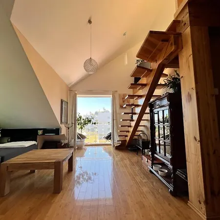 Apartament Loft Z Antresola W Gdansku *